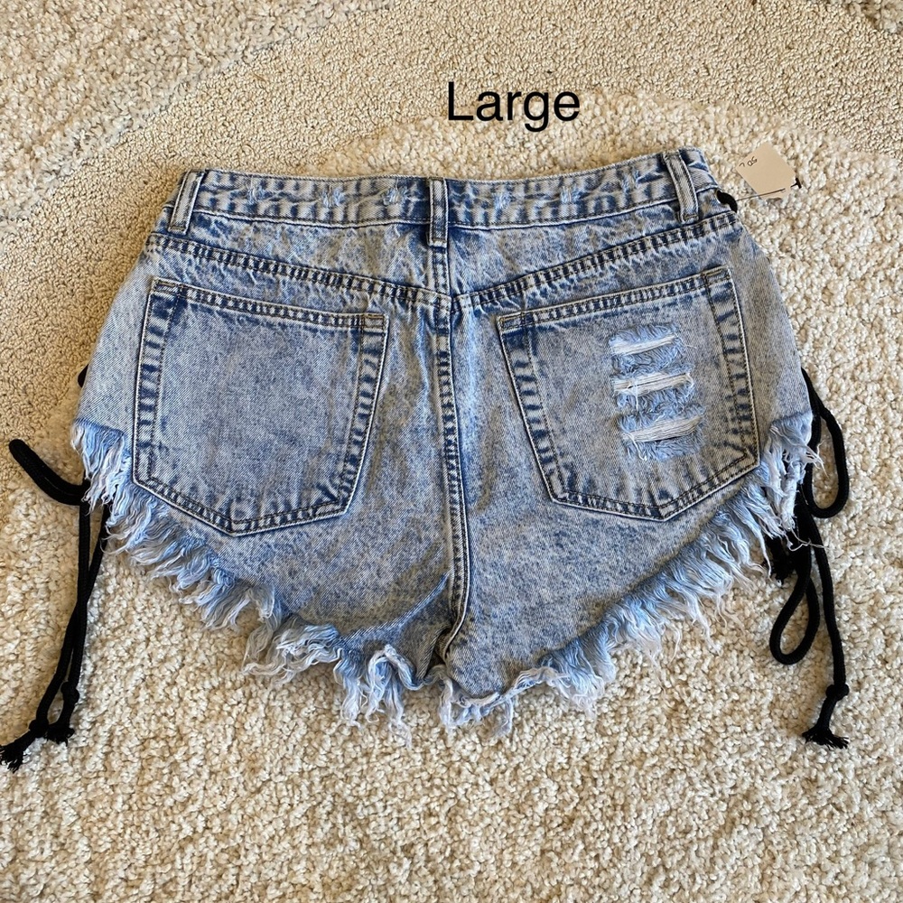 Cut off jean denim shorts with tie detail XS NWT - Picture 9 of 15